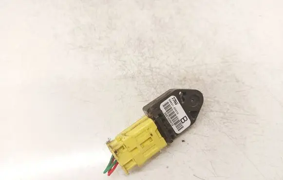 Toyota Corolla Verso AR10 Airbag deployment crash/impact sensor 8983105010