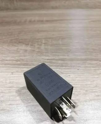 Volkswagen PASSAT B3 Other relay 191955532a