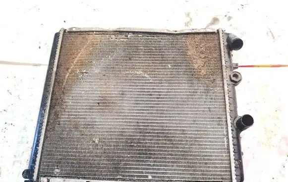 Coolant radiator