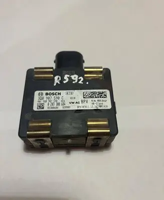 Volkswagen PASSAT B8 Distronic sensor radar 3Q0907590C 0203300684 3Q0907590