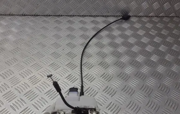 Renault Scenic II - Grand scenic II Front door lock 119121