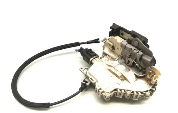 Seat Leon (1P) Front door lock 1P2837016B