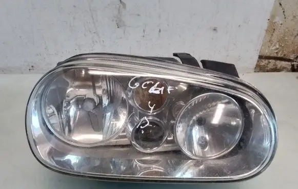 Volkswagen Golf IV Headlight/headlamp