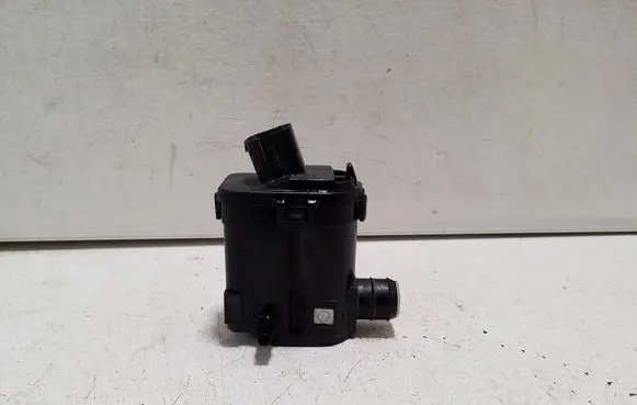 KIA Stonic Windscreen/windshield washer pump 985102J500