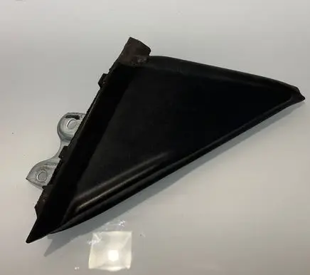 Nissan GT-R Other front door trim element 80230JF00A