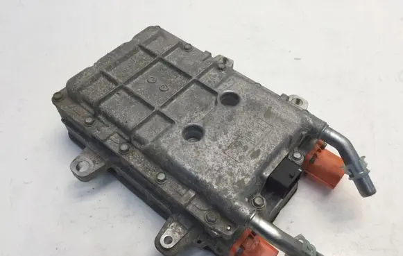 Ford Kuga III Voltage converter inverter LX6810C785AG