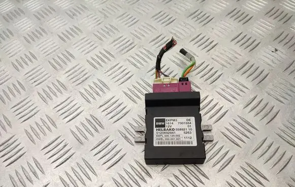 BMW 1 F20 F21 Fuel injection pump control unit/module 7301554