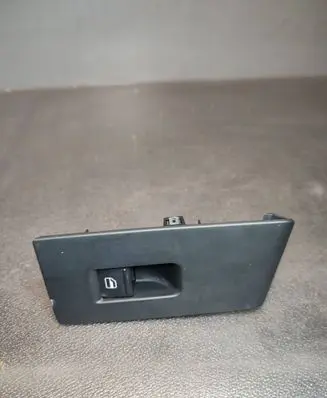 Volkswagen PASSAT B6 Electric window control switch 3AA868749