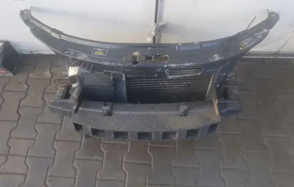 Skoda Fabia Mk2 (5J) Front piece kit 
