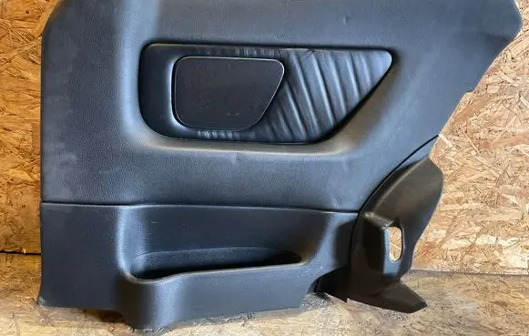 Opel Astra G Rear door card panel trim 1309588 93240RR