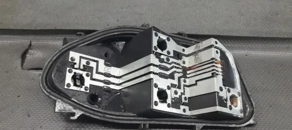 Renault Clio III Tail light bulb cover holder 89035083