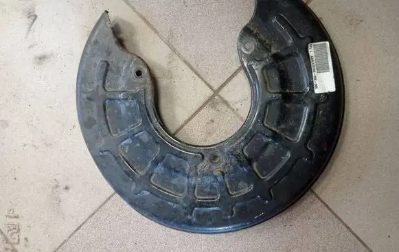 Buick Encore I Rear brake disc plate dust cover 25950108 AAFL170102008065 170102008065