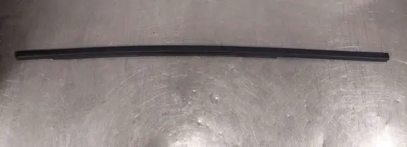 Ford Focus Rubber seal front door window/glass 