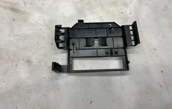 Skoda Fabia Mk3 (NJ) Engine control unit holder 6C0906507A