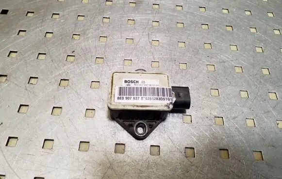 Audi A4 S4 B7 8E 8H ESP acceleration yaw rate sensor 8E0907637B