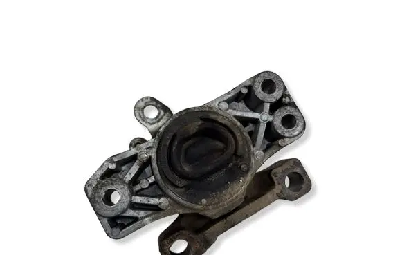Alfa Romeo 159 Engine mount bracket A236