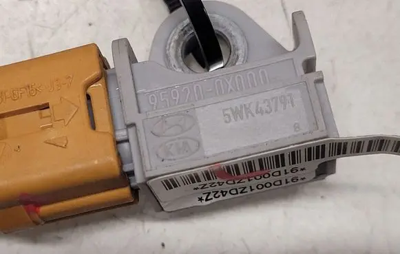Hyundai i20 (PB PBT) Airbag deployment crash/impact sensor 959200X000