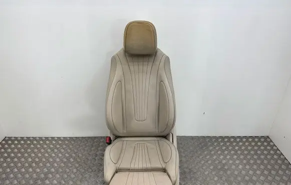Mercedes-Benz CLS C257 Front driver seat