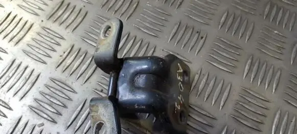Mazda 626 Rear door lower hinge