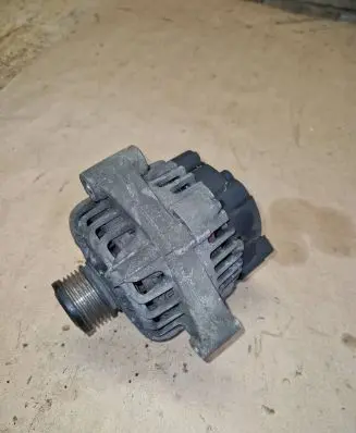 Mitsubishi Colt CZ3 Generator/alternator A6391500250 1800A029 2542956A