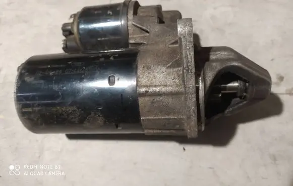Opel Zafira A Starter motor 0001107401