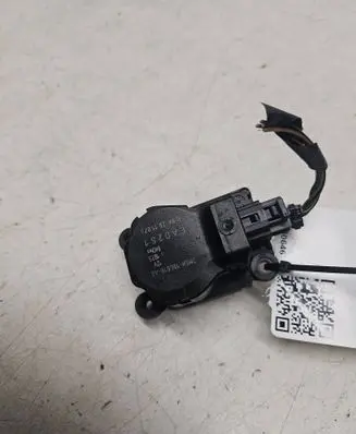 Ford Focus C-MAX Air flap motor/actuator 3M5H19E616AB