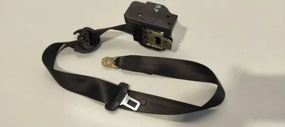 Skoda Superb B5 (3U) Front seatbelt