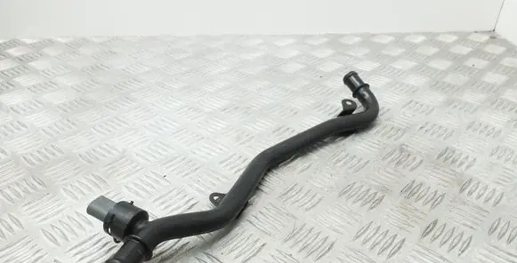 Volkswagen Tiguan Engine coolant pipe/hose 5N0121070B