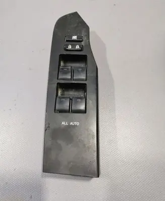 Toyota Auris E180 Electric window control switch 8404002120