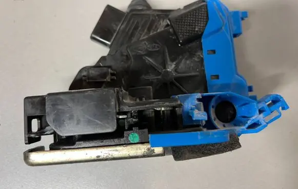KIA Ceed Rear door lock 81410A2100