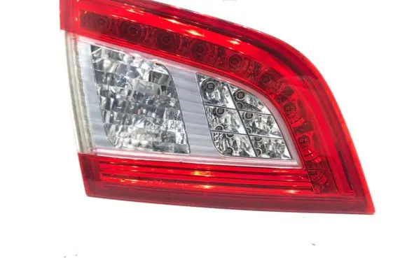 Peugeot 508 Rear/tail lights 9686780580