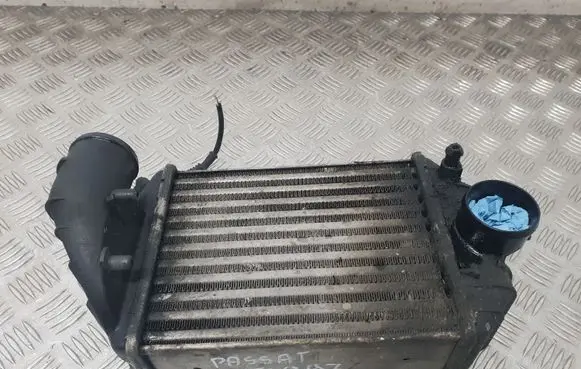 Volkswagen PASSAT B5 Intercooler radiator 059145805