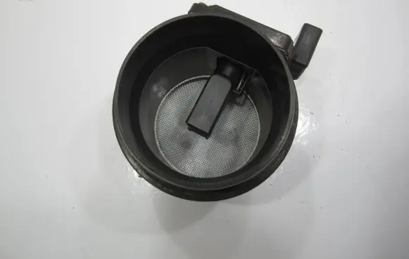 Audi A6 S6 C6 4F Mass air flow meter 06C133471A AFH7501A