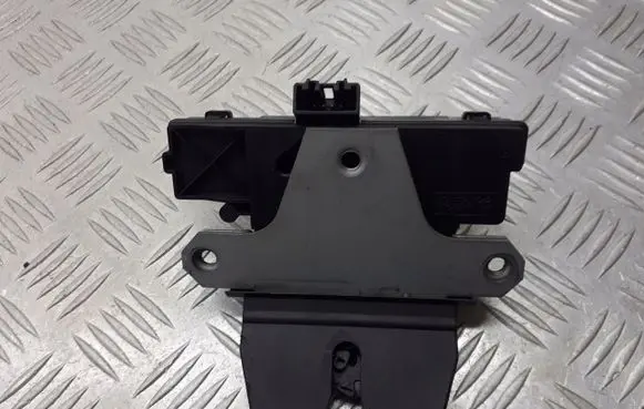Ford Focus Tailgate exterior lock 3M51-R442A66-AP
