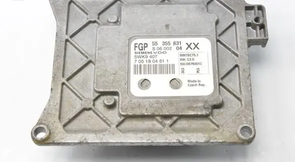 Opel Vectra C Engine control unit/module 55355631