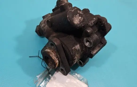 Power steering pump