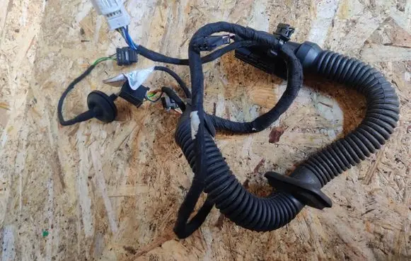 Mercedes-Benz B W246 W242 Rear door wiring loom A2465406109