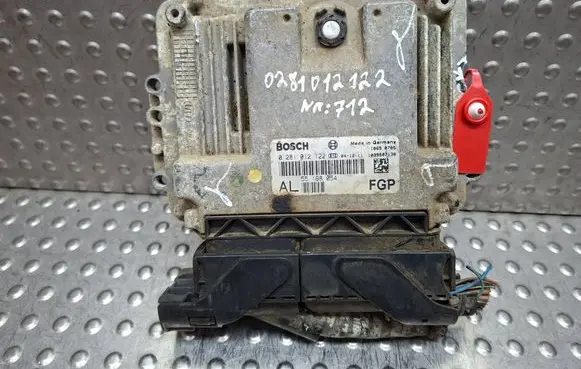 Opel Astra H Engine control unit/module S16856712 55198054 0281012122