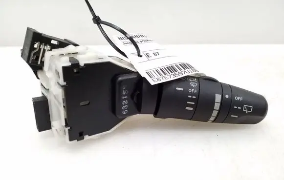 Nissan Note (E11) Wiper switch 