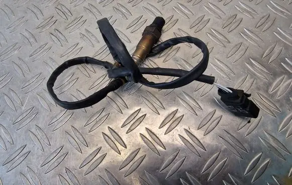Seat Alhambra (Mk1) Lambda probe sensor 06F906262D