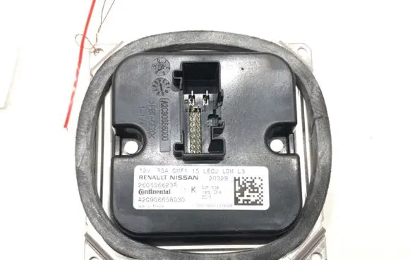 Renault Megane IV Voltage converter/converter module 260556623R