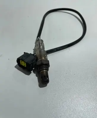 Mercedes-Benz ML W166 Lambda probe sensor A0085424018