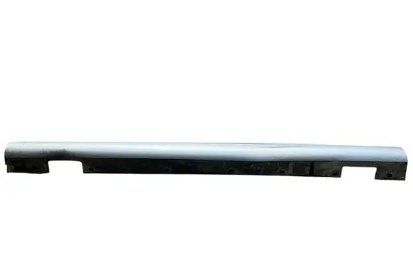 Mercedes-Benz C W204 Sill A2046981354