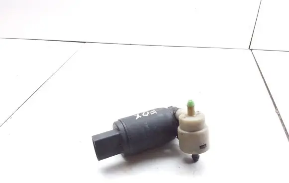 Volkswagen Fox Windscreen/windshield washer pump 1J6955651