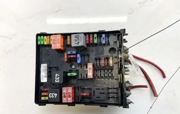 Skoda Octavia Mk2 (1Z) Fuse box set 1k0937124k