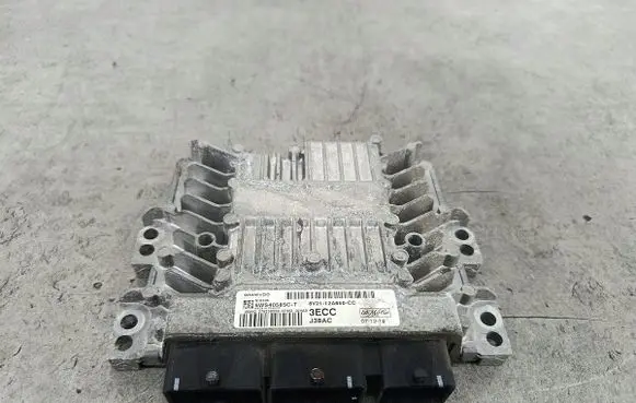 Mazda 2 Engine control unit/module ECU 