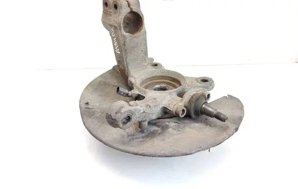 Volkswagen Transporter - Caravelle T5 Front wheel hub spindle knuckle 7H0257G