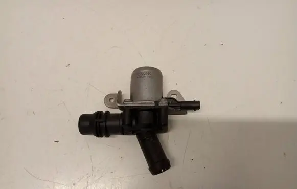 Volvo XC60 Electric auxiliary coolant/water pump 32222660 1906211455