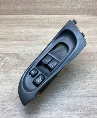 Nissan Almera N16 Electric window control switch 80961BM500