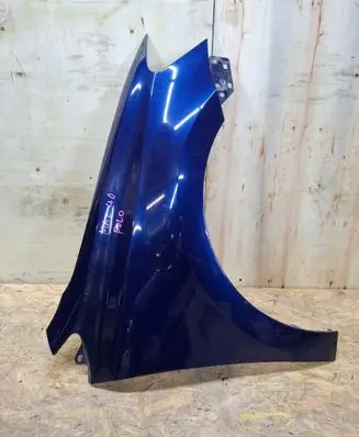 Volkswagen Polo V 6R Fender 